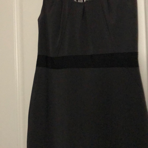 Dress - Picture 3 of 8